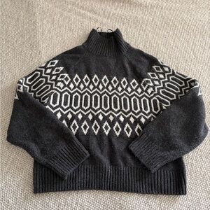 H&M Gray and Black Knit Sweater